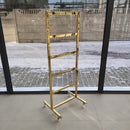 Auksinis stovas ant ratukų 2