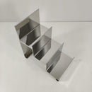 Trigubas sidabrinis piniginių stendas